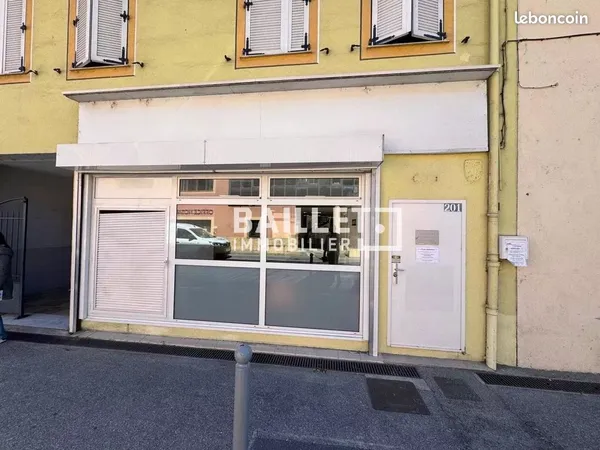 Local commercial 123 m² Levens