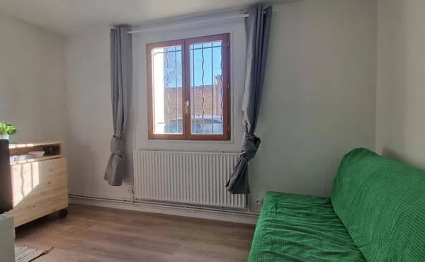 Studio 1 pièce 12 m²