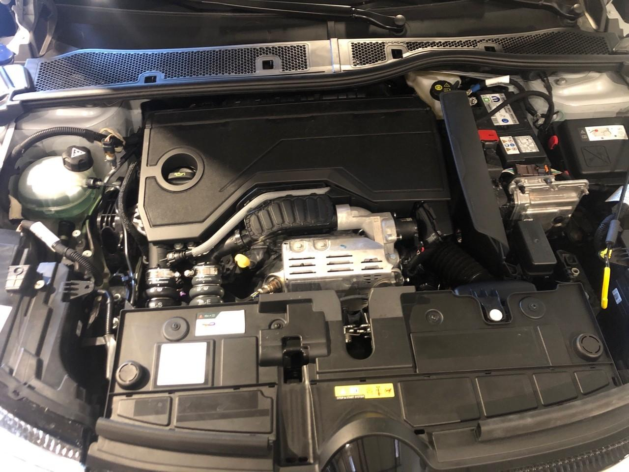 Citroën C4 hybride 145 ch e-dcs6 max — photo 14