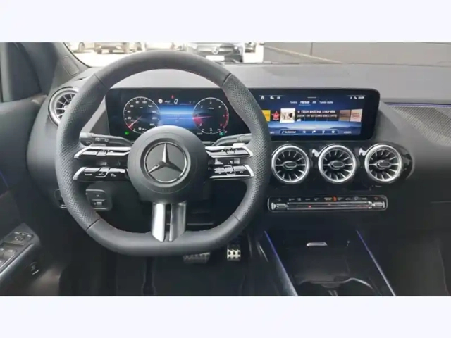 Mercedes Gla 180 d edition 140 — photo 18