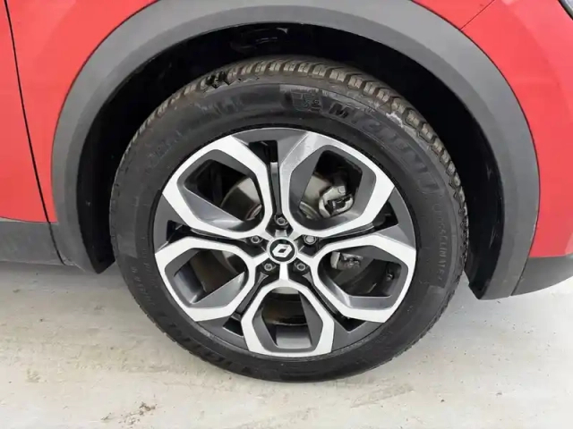 Renault Captur e-tech 145 - 21 — photo 30