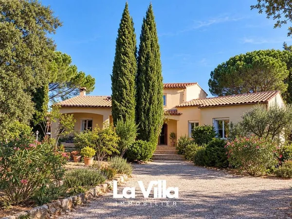 Maison 4 pièces 121 m²