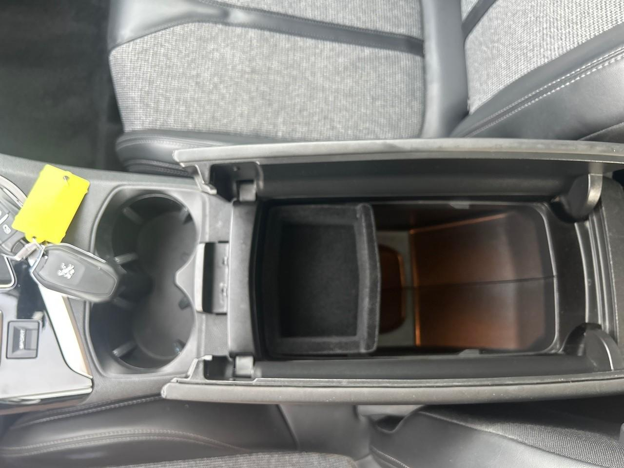 Peugeot 3008 1.2 puretech 130ch allure s&s eat6 — photo 20