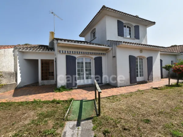 Maison 8 pièces 181 m²