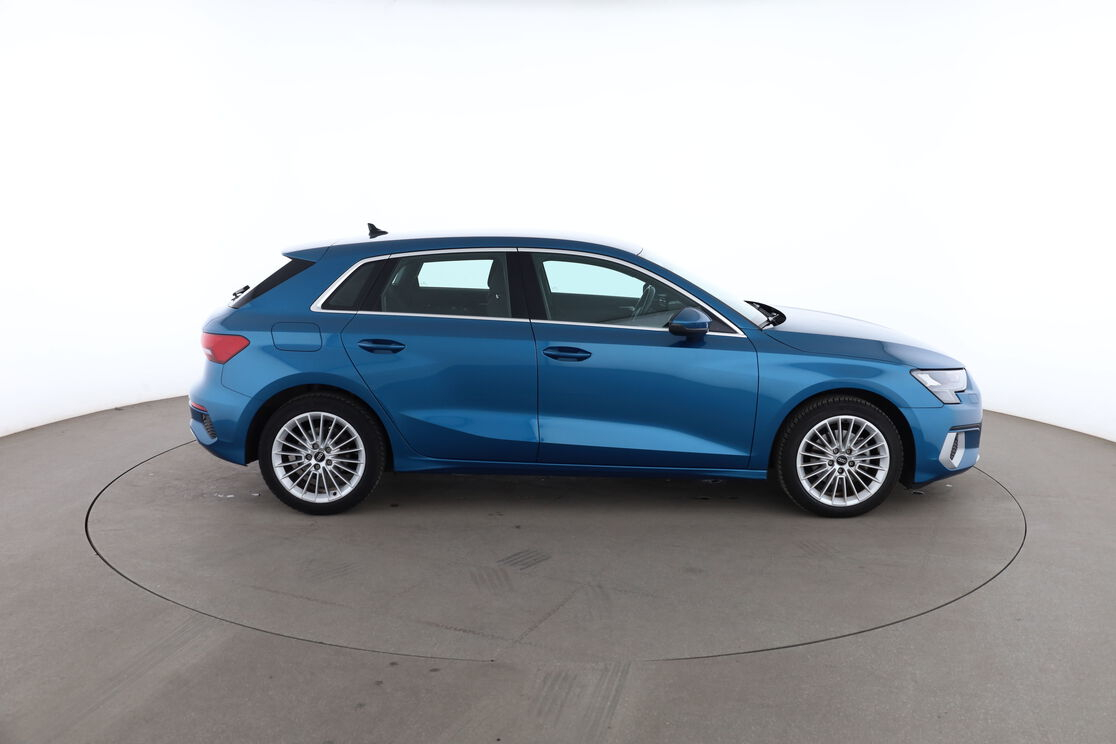 Audi A3 Sportback 30 TDI S Tronic 7 — photo 6