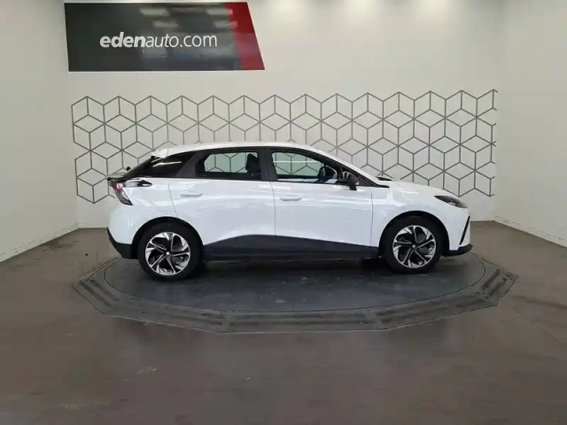 Mg Mg4 electric 51kwh - 125 kw 2wd — photo 11