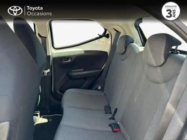 Toyota Aygo 1.0 vvt-i 72ch x-play 5p my20 — photo 12