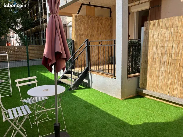 Appartement T2 avec terrasses privatives