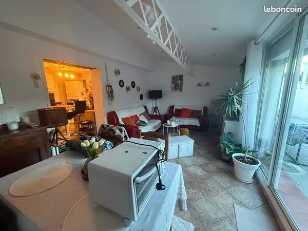 Appartement terrasse garage