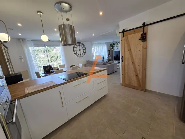 Maison 4 pièces 98 m²