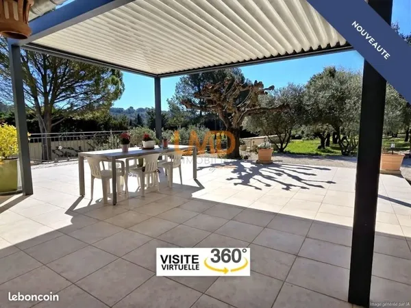 Propriété 8 pièces 196 m²