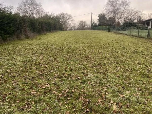 Terrain Vente Roquelaure  4300m² 83000€