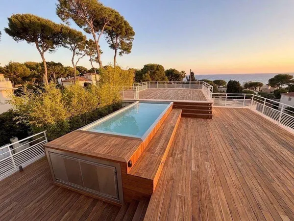 Maison 8 pièces 277 m²
