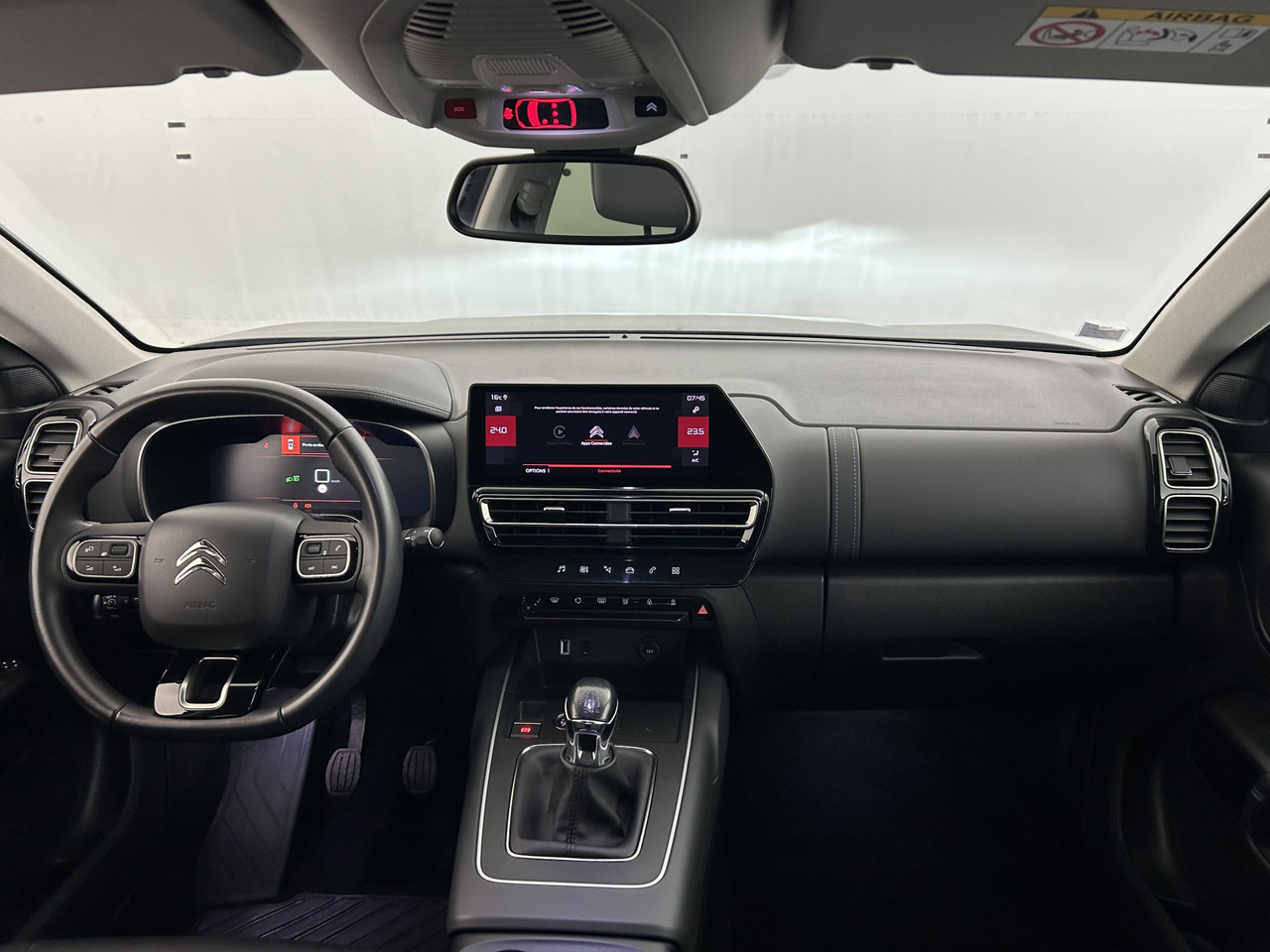Citroën C5 Aircross — photo 29