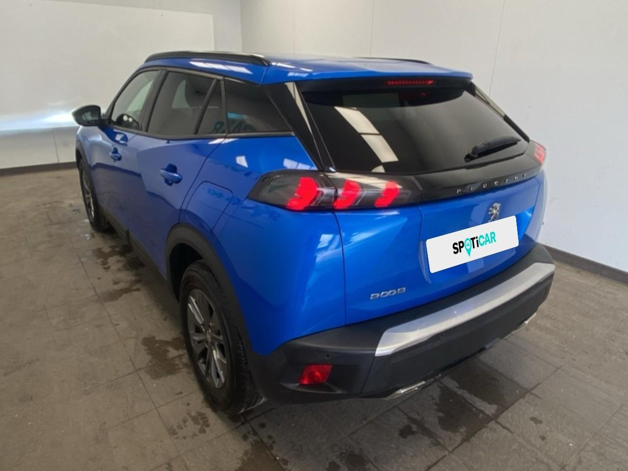 Peugeot 2008 puretech 130 s&s eat8 style — photo 7