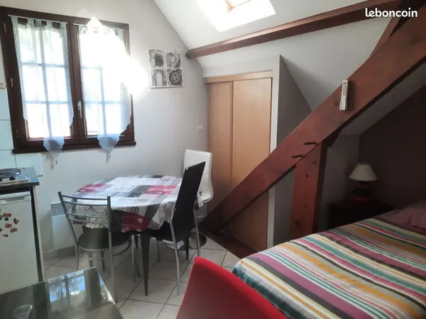 Appartement Location Magny-les-Hameaux 1p 21m² 500€
