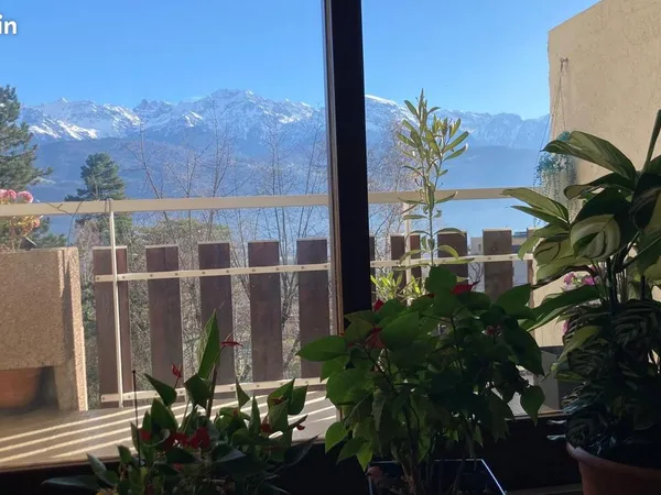 🌄 T3 meublé 75 m² avec terrasse et vue exceptionnelle sur Belledonne - Saint-Ismier