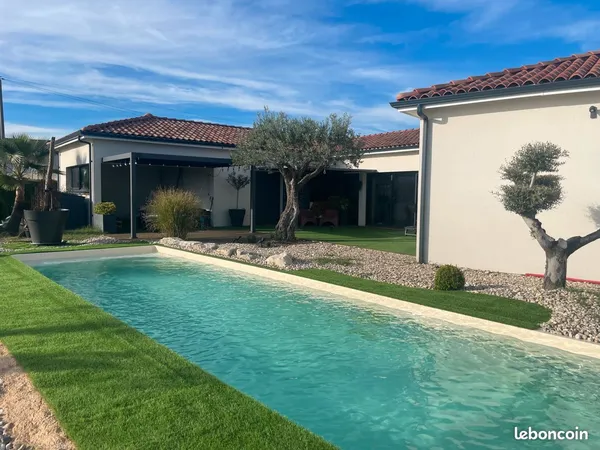 Très belle maison à vendre secteur L'Honor de Cos