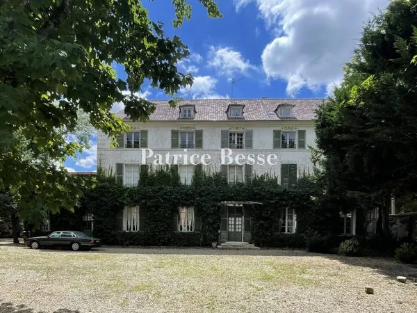 Demeure 15 pièces 280 m²