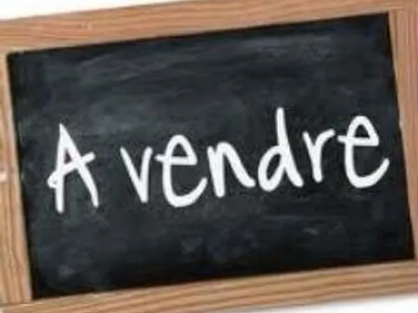 Épicerie rentable en plein coeur de Sainte-Maxime - Faible loyer