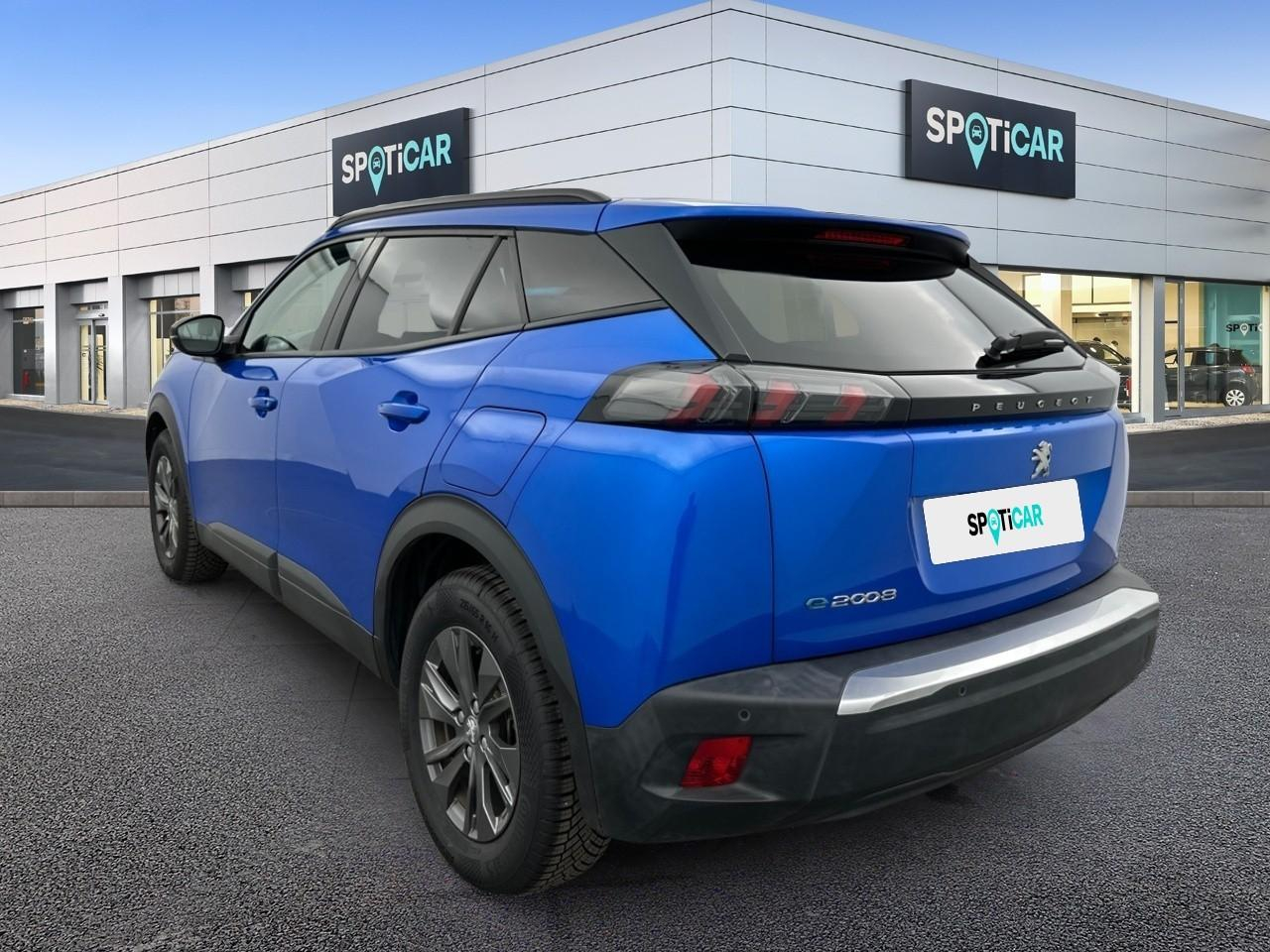 Peugeot 2008 electrique 136 ch style — photo 7