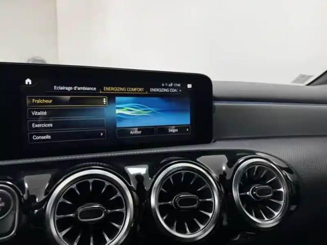 Mercedes Classe A a 200 compacte — photo 18
