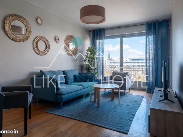 Annecy centre - t3 meublé de 71 m² avec balcon - secteur courier
