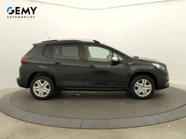 Peugeot 2008 1.2 puretech 82ch bvm5 — photo 4
