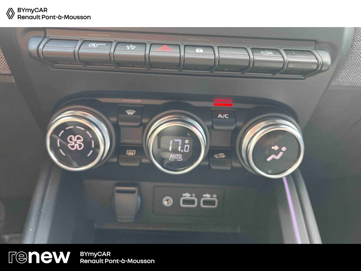 Renault Clio TCe 90 ch GSR2 — photo 17