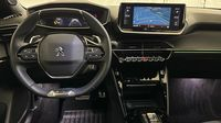Peugeot 2008 1.2 PureTech 130ch S&S GT EAT8 — photo 11