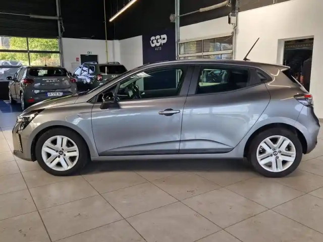 Renault Clio 1.0 tce 90ch evolution - 24 — photo 8