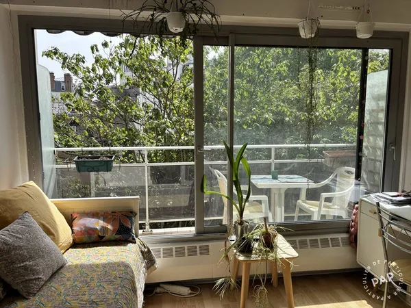 Studio 1 pièce 25 m²