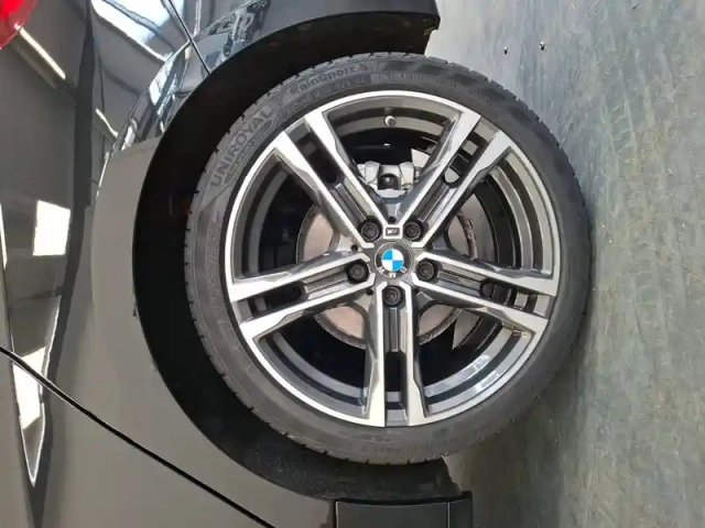 Bmw Serie 1 118i 136 ch — photo 10