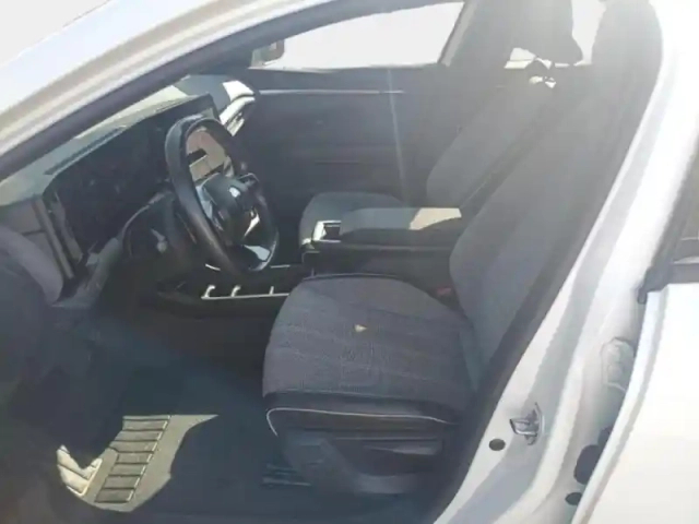Renault Megane e-tech electric ev60 220ch techno super charge -b — photo 14