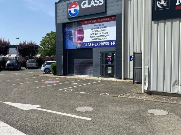 Local commercial 435 m²