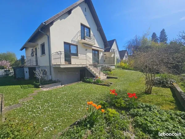 Maison 7 pièces 159 m²