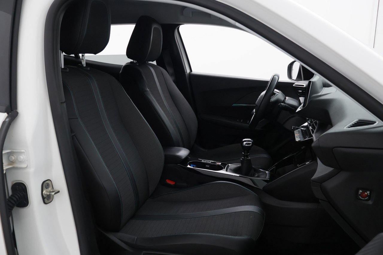 Peugeot 2008 — photo 14