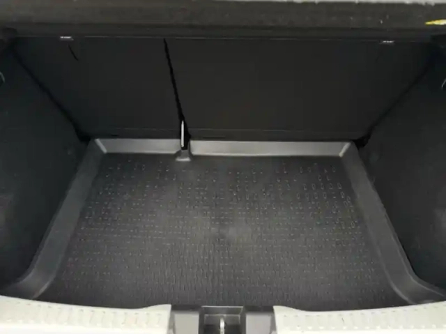 Dacia Sandero 1.0 tce 90ch confort cvt -22 — photo 8