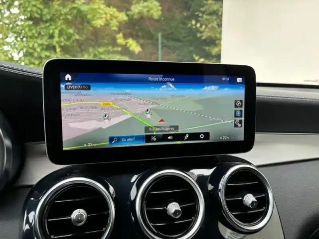 Mercedes Glc coupe 300 de hybrid eq 9g-tronic 4matic — photo 17