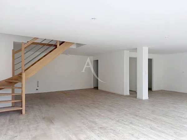 Maison 6 pièces 150 m²
