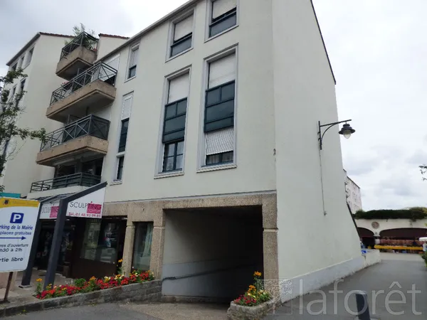 Parking 13 m²