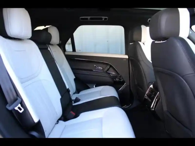 Land Rover Range Rover sport 3.0 p460e 460ch phev dynamic se — photo 11
