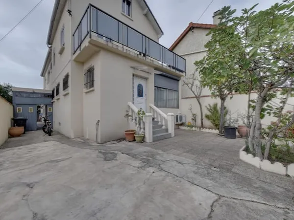 Maison 7 pièces 132 m²