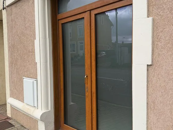 Local commercial