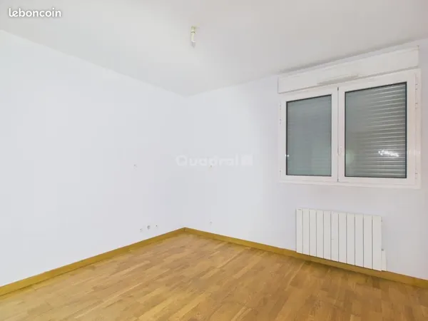 Bureau 35 m²
