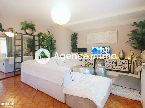 Maison à vendre à Thônes - 213 m² | 2 appartements indépendants | Vue imprenable sur la Tournette |
