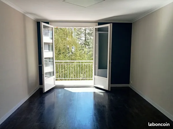 Location T3 Coeur de MONPLAISIR