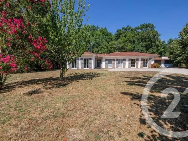 Maison 6 pièces 153 m²