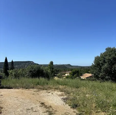 Terrain 500 m²