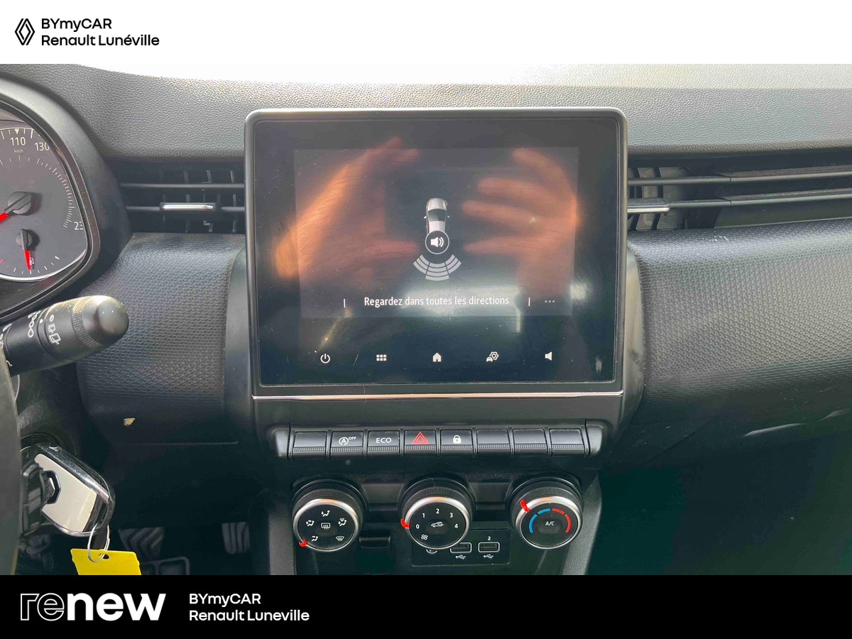 Renault Clio TCe 90 - 21N — photo 20